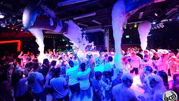 Mas Que Espuma @ Millenium discoteca