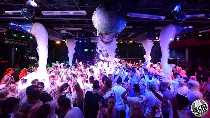 Mas Que Espuma @ Millenium discoteca